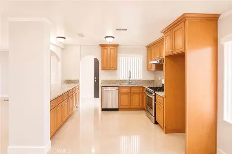 Entry Way - 9440 Mcfadden, Westminster, CA 92683 photo 1 of 7