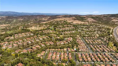 View/Area - 22 Arborside, Irvine, CA 92603 photo 3 of 12