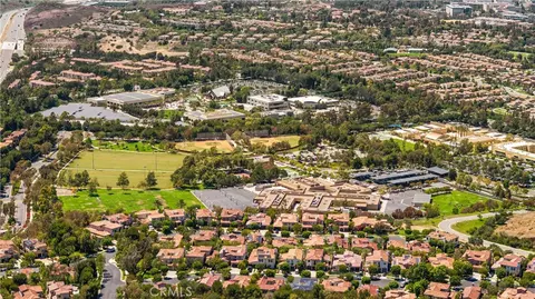 View/Area - 22 Arborside, Irvine, CA 92603 photo 7 of 12