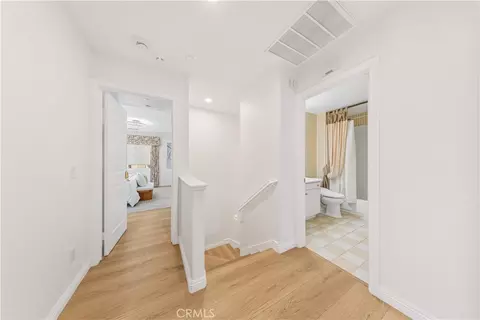 Entry Way - 22 Arborside, Irvine, CA 92603 photo 4 of 5