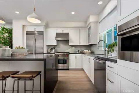 Kitchen - 4167 Jasmine Ln, Arcadia, CA 91006 photo 2 of 2