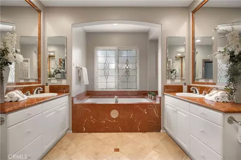 Bath - 9 Modesto, Irvine, CA 92602 photo 3 of 7