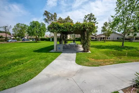 Exterior - 44 Fallbrook, Irvine, CA 92604 photo 3 of 4