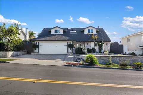 25045 Mackenzie, Laguna Hills, CA 92653