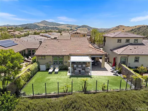 3 Cerrero Ct, Rancho Mission Viejo, CA 92694