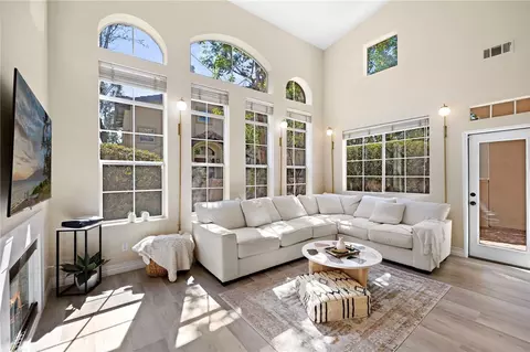 44 Tierra Montanosa, Rancho Santa Margarita, CA 92688
