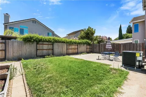 Exterior - 2716 Sequoia, Lodi, CA 95242 photo 4 of 5