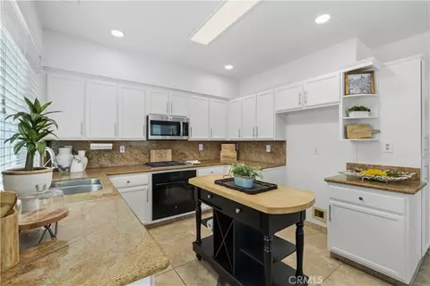 Kitchen - 2716 Sequoia, Lodi, CA 95242 photo 1 of 1