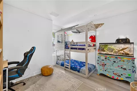 Bedroom - 330 Ultimo Ave, Long Beach, CA 90814 photo 5 of 6