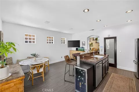 Other - 330 Ultimo Ave, Long Beach, CA 90814 photo 2 of 3
