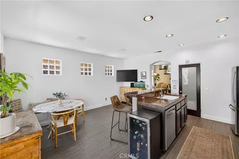 Other - 330 Ultimo Ave, Long Beach, CA 90814 photo 2 of 4