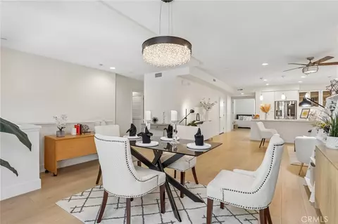 617 Rockefeller, Irvine, CA 92612 photo 3
