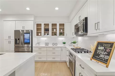 617 Rockefeller, Irvine, CA 92612 photo 7
