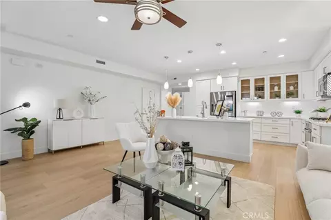 617 Rockefeller, Irvine, CA 92612 photo 4