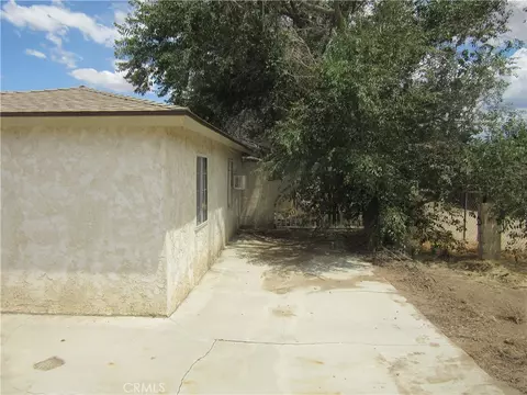 11540 5th, Hesperia, CA 92345 photo 21