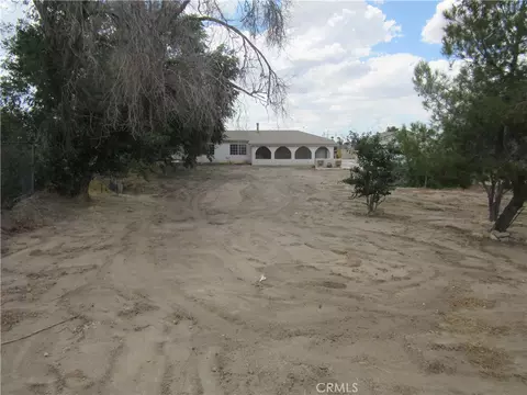11540 5th, Hesperia, CA 92345 photo 2