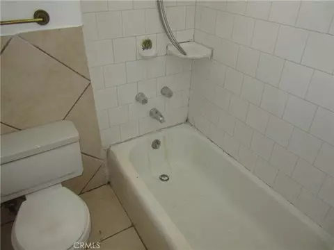 11540 5th, Hesperia, CA 92345 photo 19