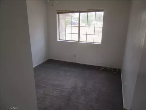 11540 5th, Hesperia, CA 92345 photo 16