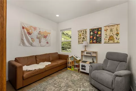 Other - 20996 Mountain Gate Dr, Riverside, CA 92507 photo 18 of 21