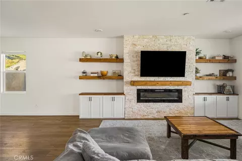 Living - 20996 Mountain Gate Dr, Riverside, CA 92507 photo 1 of 1