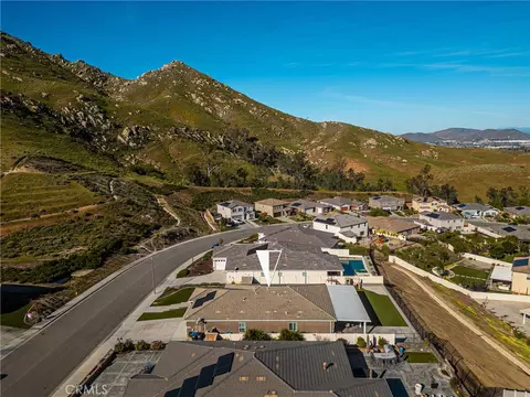 View/Area - 20996 Mountain Gate Dr, Riverside, CA 92507 photo 9 of 10