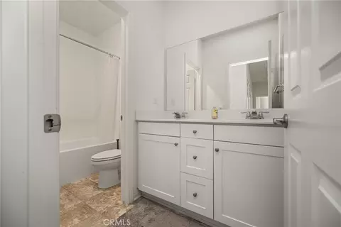 Entry Way - 20996 Mountain Gate Dr, Riverside, CA 92507 photo 5 of 6