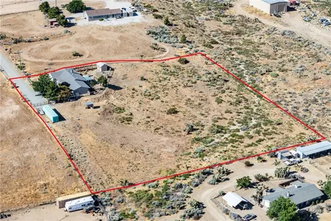 8650 Cowberry, Phelan, CA 92371 photo 52