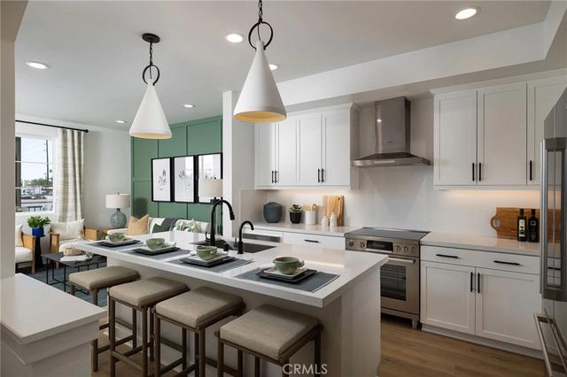 768 N Orange St, La Habra, CA 90631