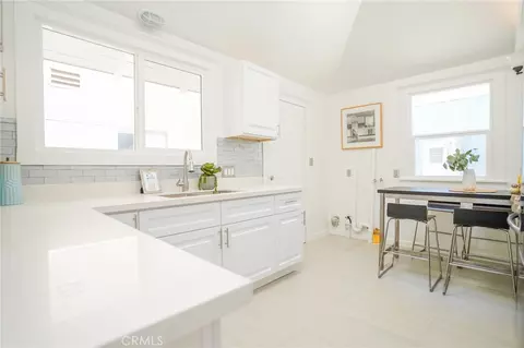 Kitchen - 38 Dudley Ave, Venice, CA 90291 photo 1 of 4