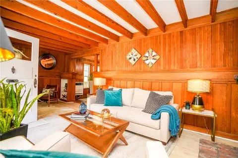 Living - 38 Dudley Ave, Venice, CA 90291 photo 2 of 4