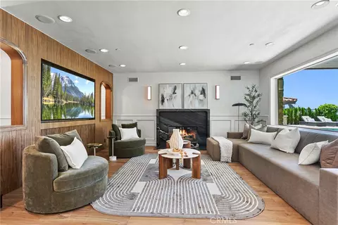 Living - 7 Kent Ct, Ladera Ranch, CA 92694 photo 2 of 6