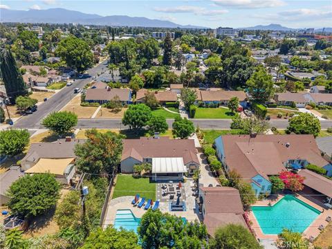 View/Area - 6951 Chisholm, Van Nuys, CA 91406 photo 2 of 2