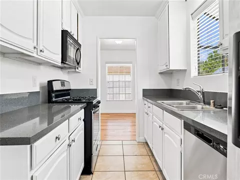 Kitchen - 7355 Donna Ave, Reseda, CA 91335 photo 4 of 4