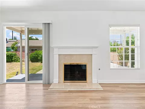 Living - 7355 Donna Ave, Reseda, CA 91335 photo 4 of 4