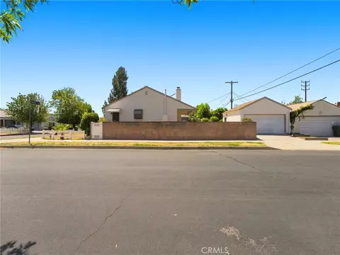 Exterior - 7355 Donna Ave, Reseda, CA 91335 photo 2 of 7