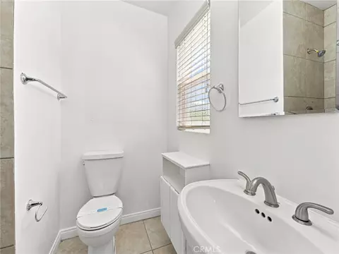 Bath - 7355 Donna Ave, Reseda, CA 91335 photo 1 of 3