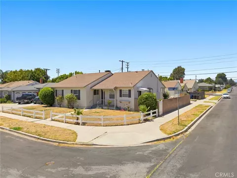 View/Area - 7355 Donna Ave, Reseda, CA 91335 photo 2 of 2