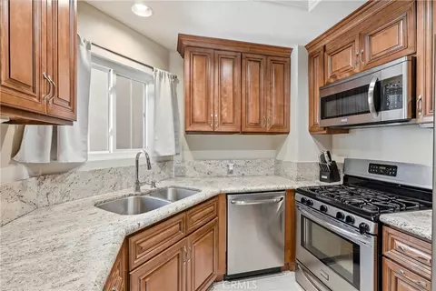 7 Timbre, Rancho Santa Margarita, CA 92688