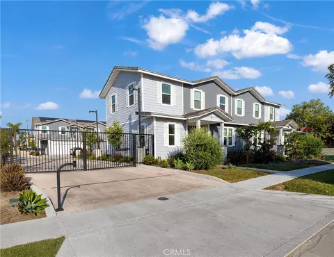 1113 N Bewley, Santa Ana, CA 92703