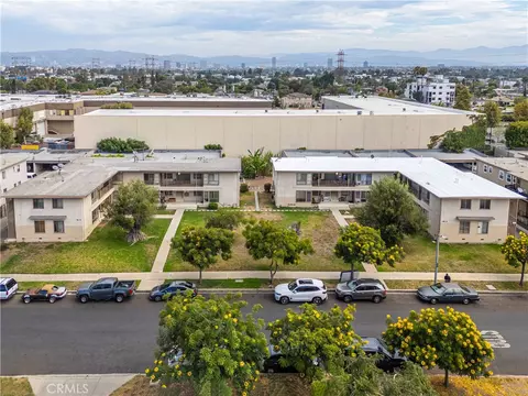 5713 Corbett, Los Angeles, CA 90016