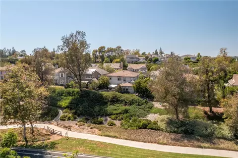 View/Area - 32 Reston Way, Ladera Ranch, CA 92694 photo 4 of 4