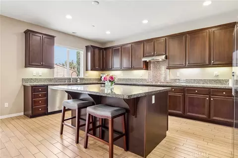 Kitchen - 44228 Nighthawk, Temecula, CA 92592 photo 2 of 3