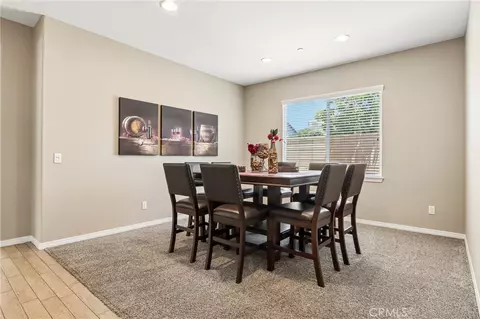 Dining - 44228 Nighthawk, Temecula, CA 92592 photo 1 of 2