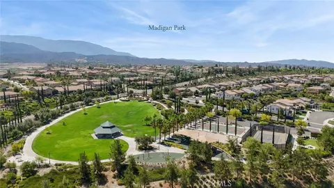 View/Area - 44228 Nighthawk, Temecula, CA 92592 photo 9 of 16