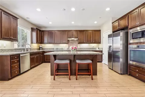 Kitchen - 44228 Nighthawk, Temecula, CA 92592 photo 1 of 3