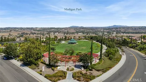 View/Area - 44228 Nighthawk, Temecula, CA 92592 photo 10 of 16