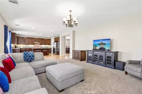 Living - 44228 Nighthawk, Temecula, CA 92592 photo 2 of 2