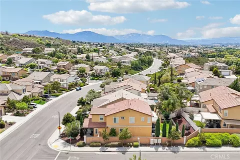 View/Area - 44228 Nighthawk, Temecula, CA 92592 photo 1 of 11