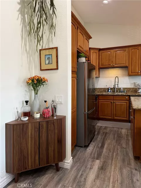 Kitchen - 1637 E 5th St #302, Long Beach, CA 90802 photo 1 of 2