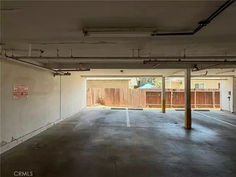 Exterior - 1637 E 5th St #302, Long Beach, CA 90802 photo 3 of 4